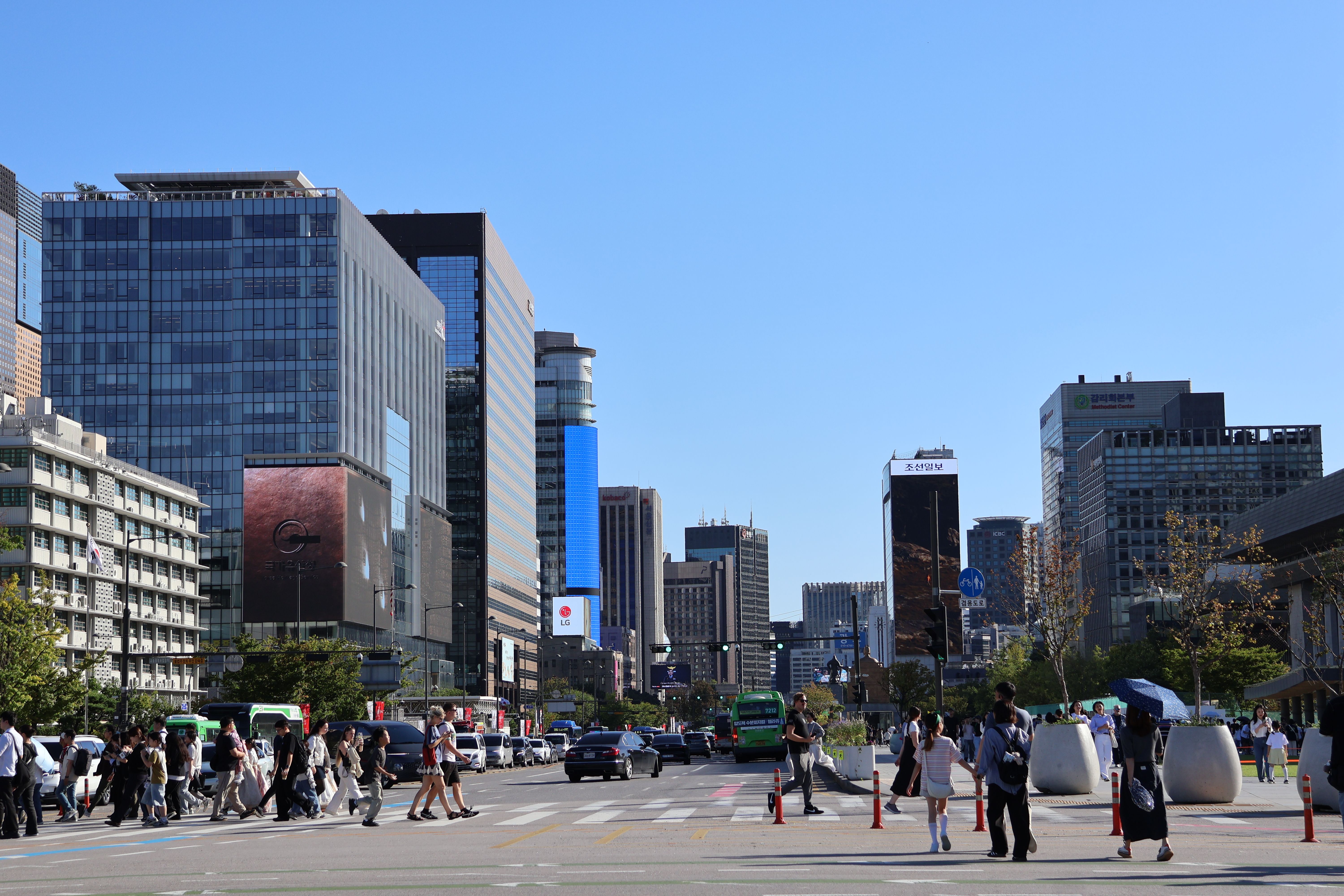 Vibrant Seoul street with skyscrapers in the Gangnam district